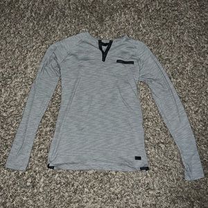 Outpost Makers Like NEW Long Sleeve T-Shirt - Men’s Medium